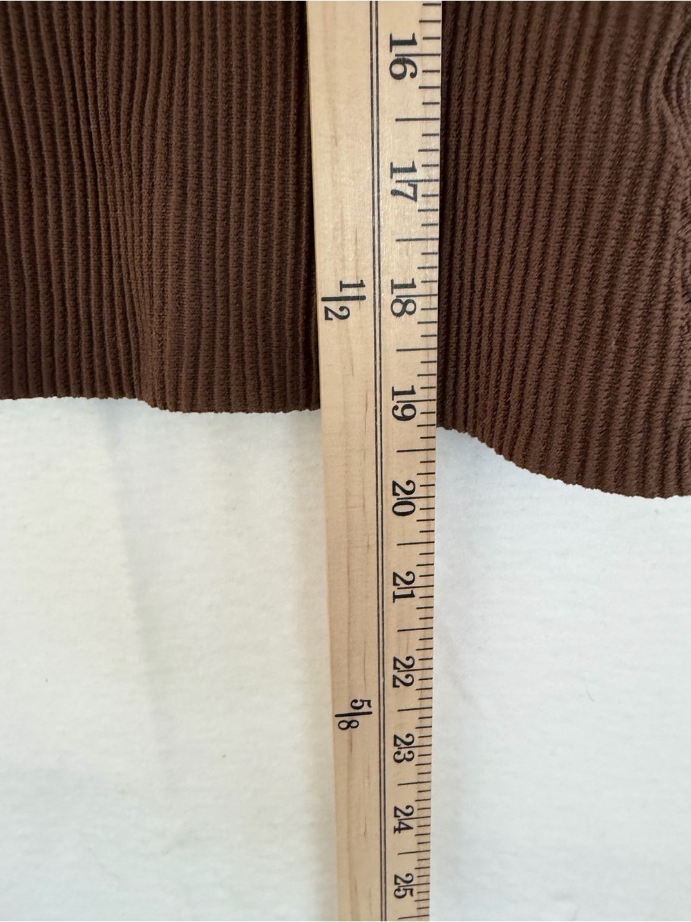 Babaton Brown‎ Ribbed Tank Top - Picture 5 of 6